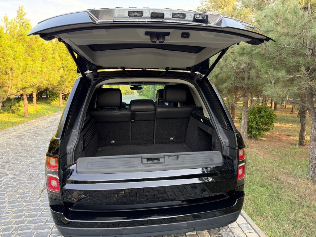 Land Rover Range Rover, 3.0 L, 2018 il, 126 700 km — Avtomobillər, Bakı (8)