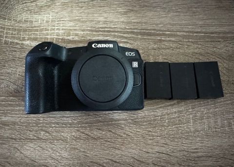 Canon Eos Rp fotoaparat satılır üzərində 3 ədəd batareya original — Bakı