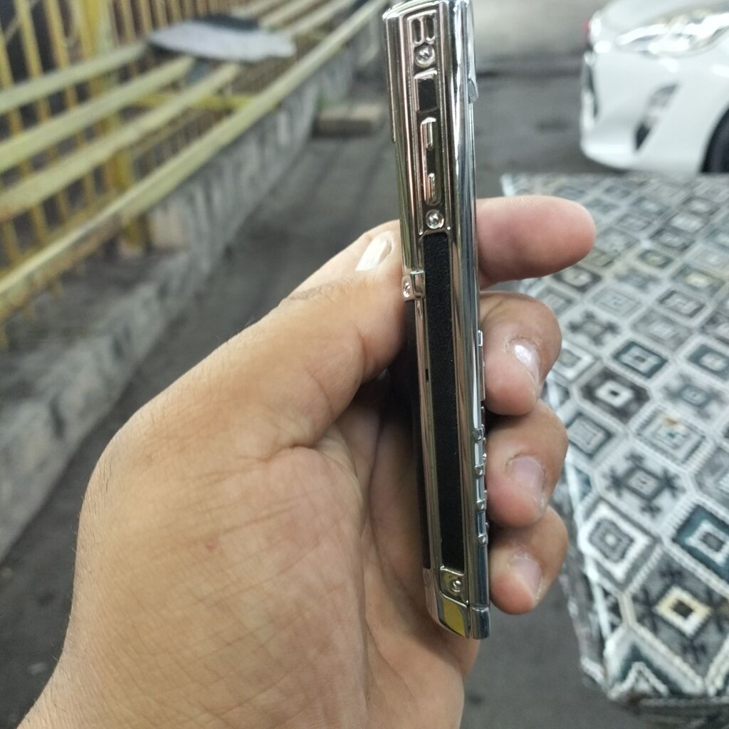 Vertu rəng - Qara, Düyməli — Vertu, Bakı (6)