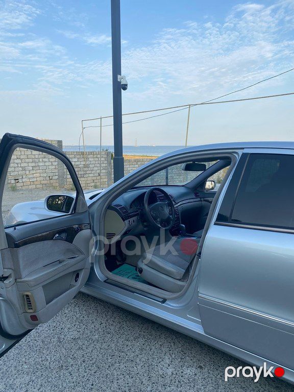 Mercedes E 240, 2.6 L, 2002 il, 393 467 km 10-XU-545 — Avtomobillər, Bakı (10)