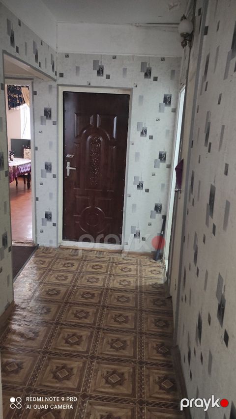 Mənzilin təsviri: - 2 otaqlı, işıqlı və rahat planlı mənzil