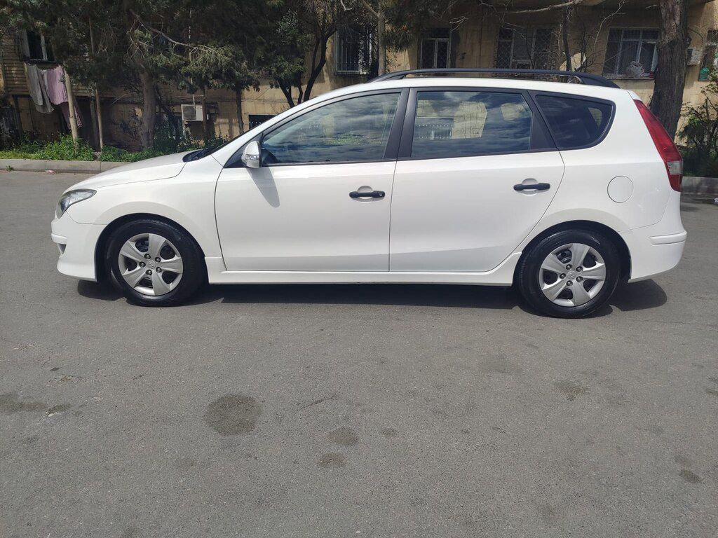Hyundai i30, 1.6 L, 2011 il, 229 000 km — Avtomobillər, Bakı (4)