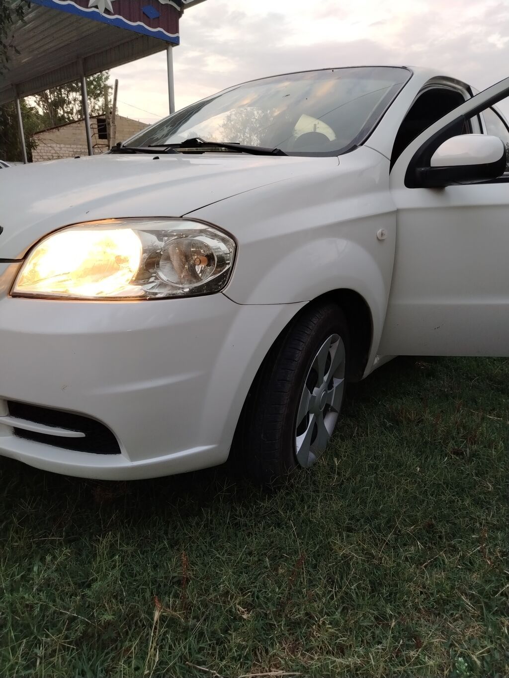 Chevrolet Aveo: 1.4 l 2010 il 263000 km Sedan — Avto, Digah (5)