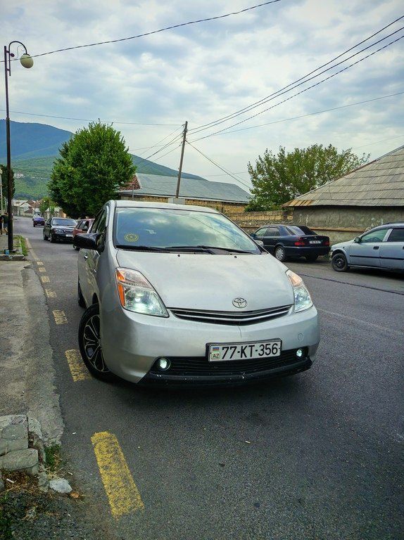 Toyota Prius, 1.5 L, 1.3 kWh, 2008 il, 350 000 km — Avtomobillər, Şəki