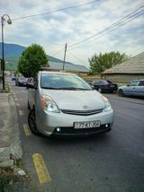 Toyota Prius, 1.5 L, 1.3 kWh, 2008 il, 350 000 km — Avtomobil