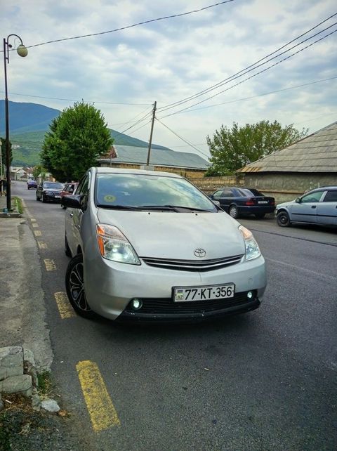 Toyota Prius, 1.5 L, 1.3 kWh, 2008 il, 350 000 km — Şəki