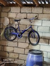 Uşaq velosipedi – “Satro” markası, bənövşəyi/mavi rəng. - Təxminən 16 — Bicycles