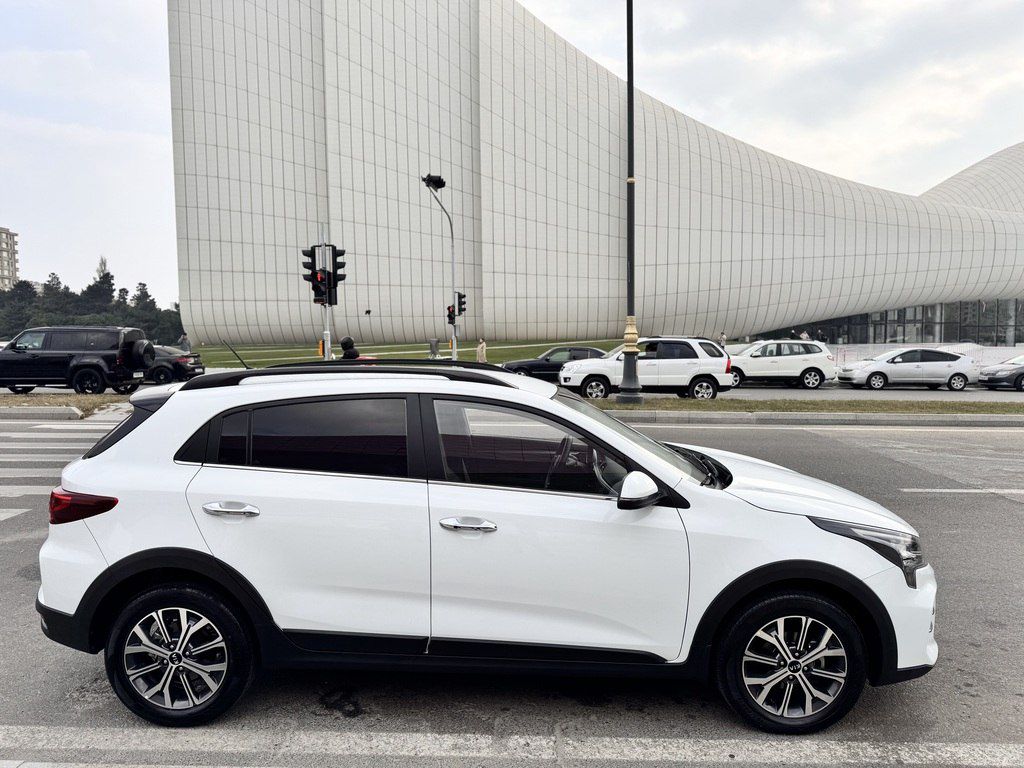 Kia Rio X-Line, 1.6 L, 2020 il, 115 000 km — Avtomobillər, Bakı (3)