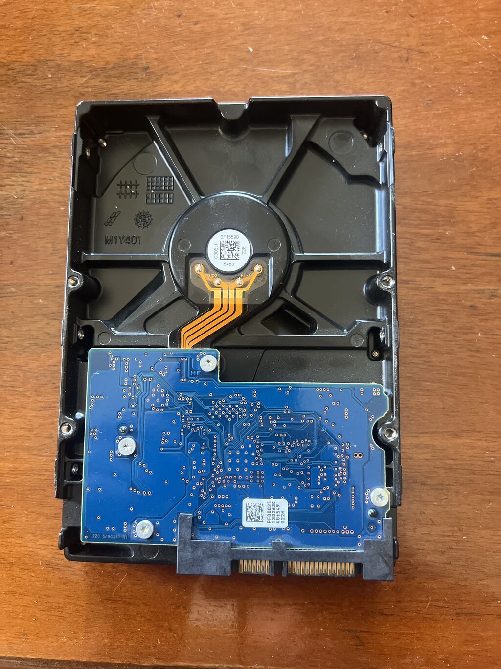 Sərt disk (HDD) Toshiba, 1 TB, 3.5", İşlənmiş — Elektronika, Qobu (2)