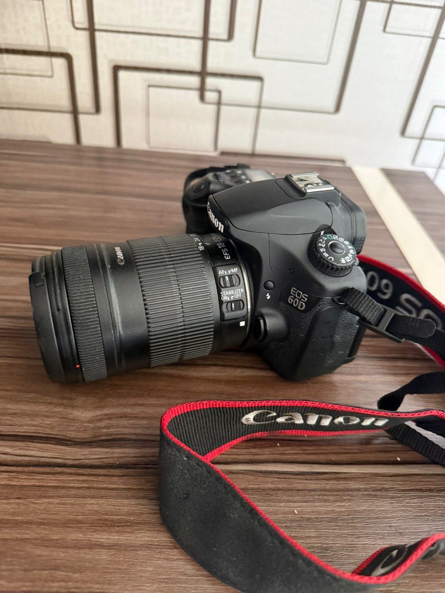Fotoaparat Canon EOS 60D + EF-S 18-55mm — Elektronika, Bakı (3)