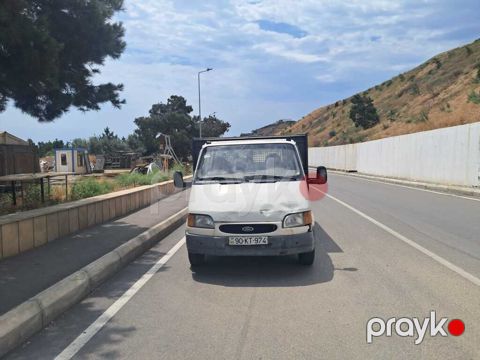 Ford Transit, 2.5 L, 1998 il, 370 000 km