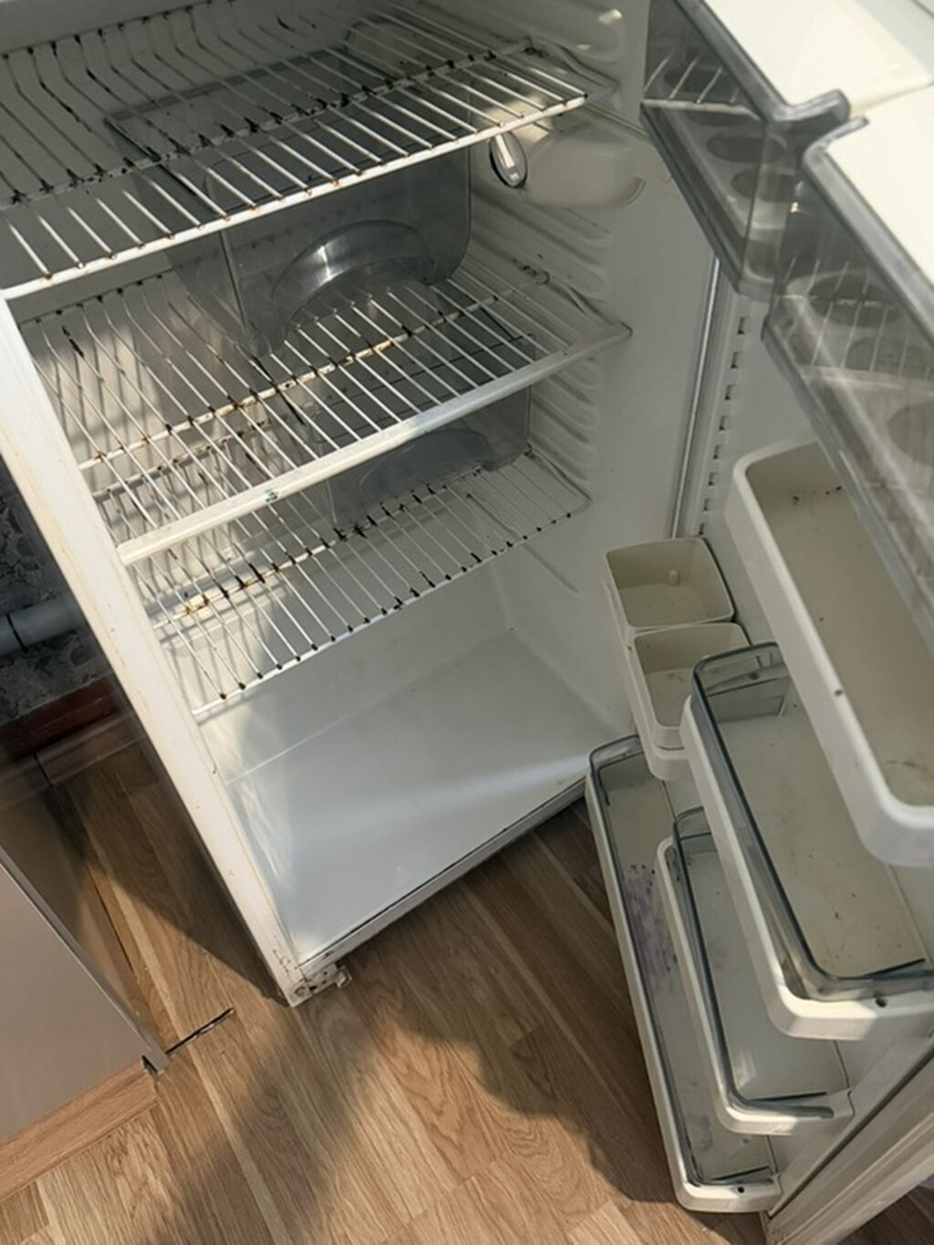İki kameralı məişət soyuducusu - Üst kamera: ayrıca dondurucu bölmə — Soyuducular, Bakı (3)