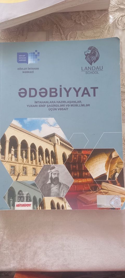 Məhsul: “Ədəbiyyat” hazırlıq vəsaiti Nəşriyyat/layihə: Landau School — Gəncə