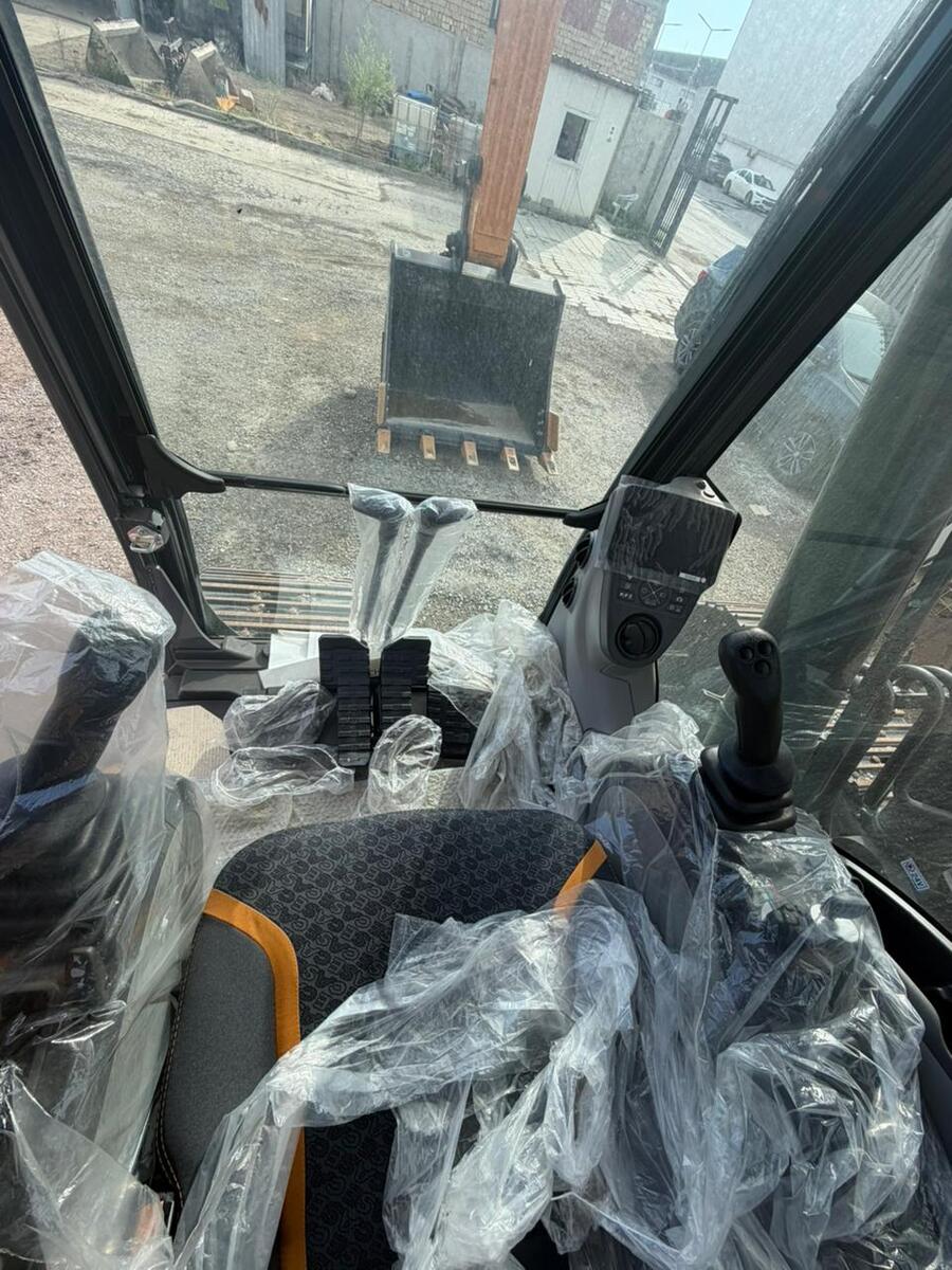 Ekskavator 30 t, 2024 il — Avto, Bakı (9)
