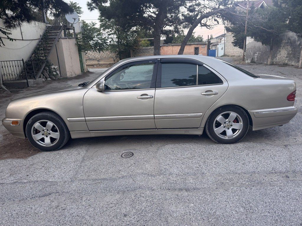 Mercedes E 200, 2.0 L, 2000 il, 552 350 km — Avtomobillər, Bakı (3)