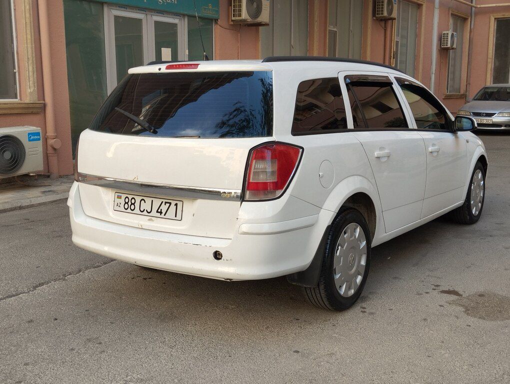 Opel Astra, 1.3 L, 2006 il, 225 000 km — Avtomobillər, Bakı (4)