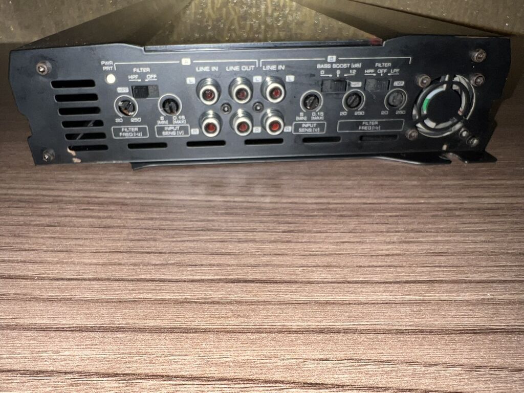 Kenwood KAC-PS804EX avtomobil gücləndiricisi. Model üzərində “4/3/2 — Elektronika, Bakı (3)