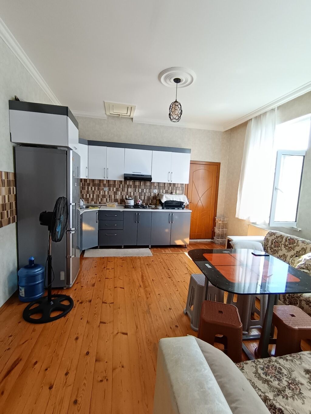 Xirdalan Avropa Qapilari Yaxinligi Ve 119 nomreli avtobus dayanacagina — Mebel, Masazır (6)