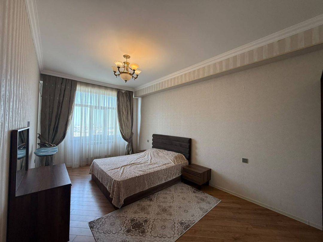 3-otaqlı yeni tikili, Babək pr., 130 m² — Mənzil, Bakı (5)