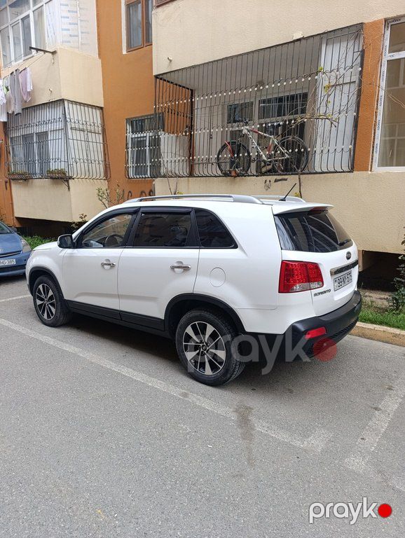Kia Sorento, 2.0 L, 2010 il, 200 000 km — Avtomobillər, Bakı (9)