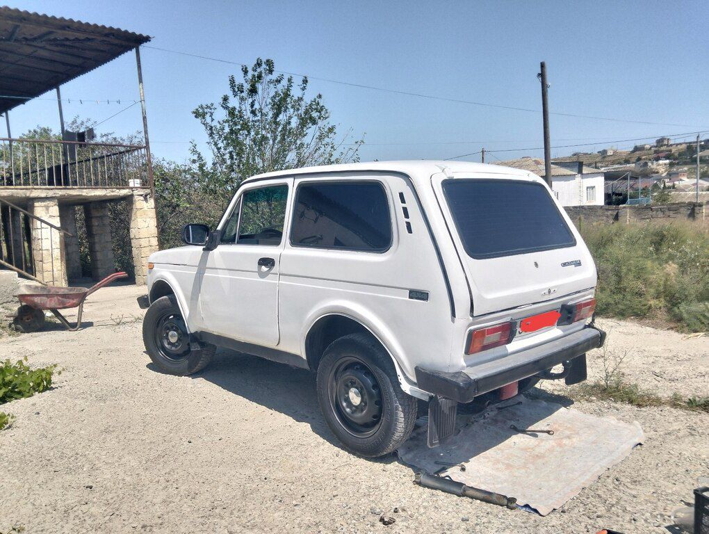 LADA (VAZ) Niva, 1.7 L, 1988 il, 260 000 km — Avtomobillər, Bakı (4)