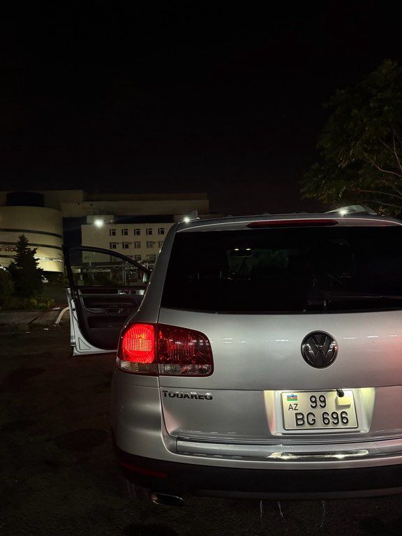 Volkswagen Touareg, 4.2 L, 2005 il, 310 000 km — Avtomobillər, Bakı (5)