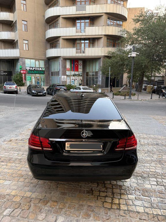Mercedes E 350, 3.5 L, 2014 il, 266 000 km — Avtomobillər, Bakı (5)