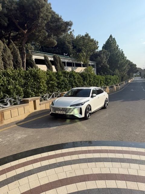 Changan Eado, 1.5 L, 18.4 kWh, 2025 il, 10 000 km — Bakı