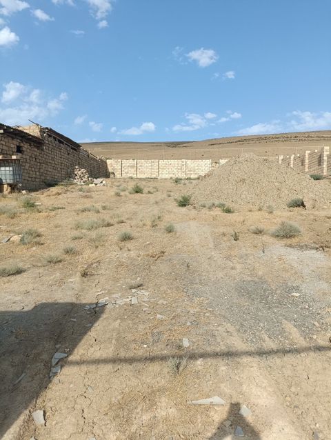 8 sot torpaq sahəsi, Lökbatan qəs — Bakı
