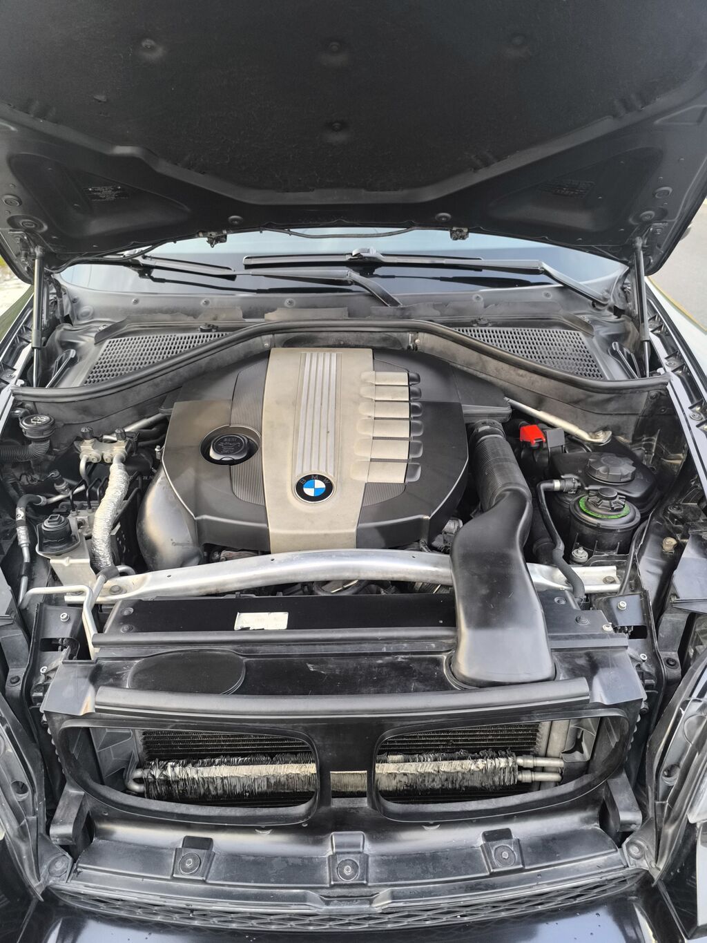 BMW X5 (E70) – Qara rəngli, 5 qapılı premium SUV Mühərrik və ötürmə — Avto, Bakı (9)