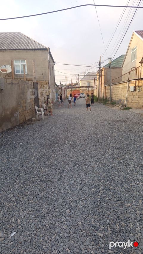 Sumqayıt, 80 kv. m, 3 otaqlı, Hovuzsuz, Qaz, İşıq, Su