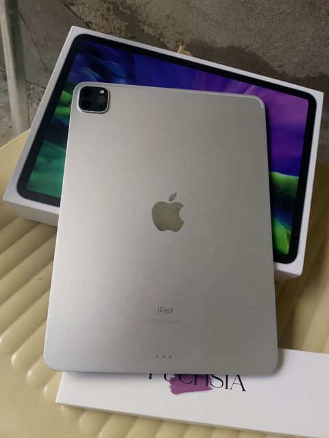 Salam ipad pro 11 2020 2 ci nesil 256 yadaş ipad işdenmiyib 0 — Bakı