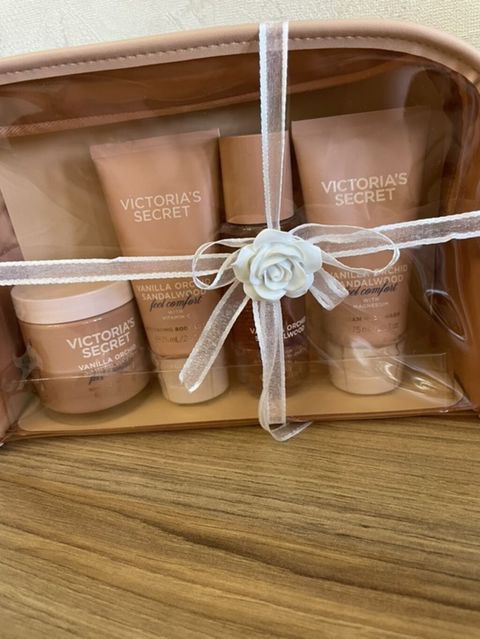 Victoria’s Secret “Vanilla Orchid & Sandalwood” hədiyyə dəsti — Bakı