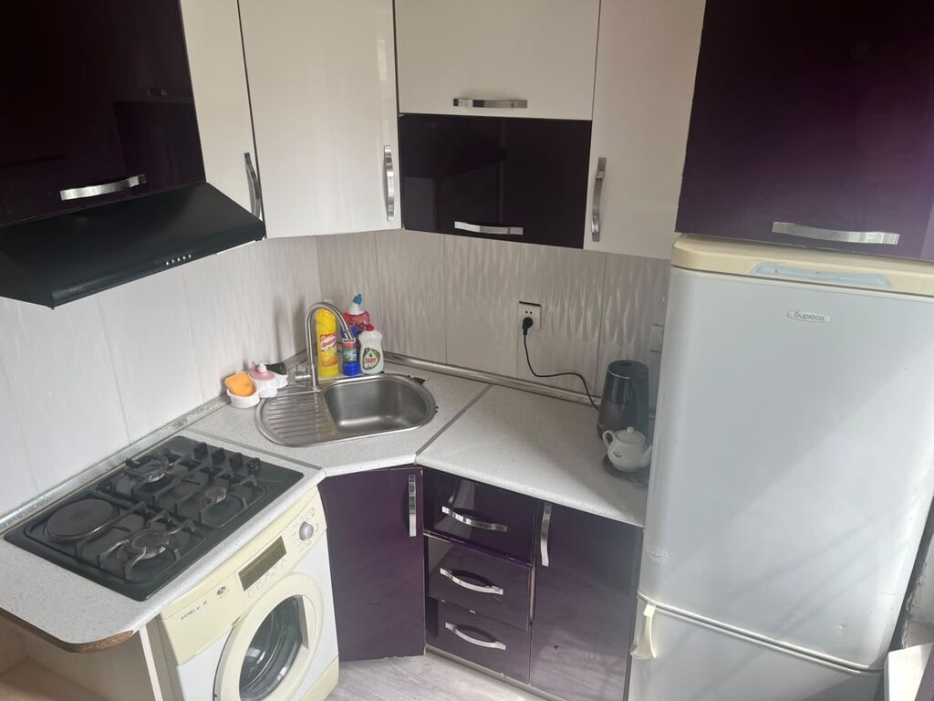 Mətbəx mebeli satılır idiyal vəziyyəti qaz peçi Aspertoru — Mebel, Bakı (2)