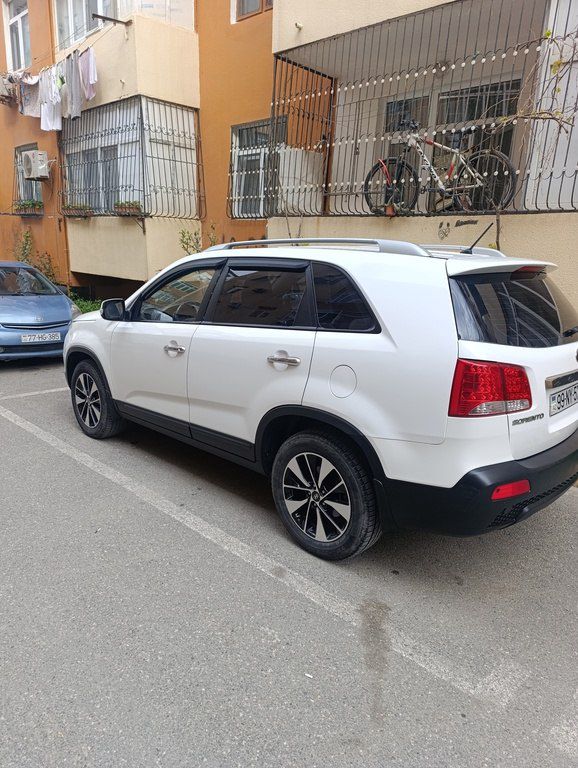 Kia Sorento, 2.0 L, 2010 il, 200 000 km — Avtomobillər, Bakı (5)