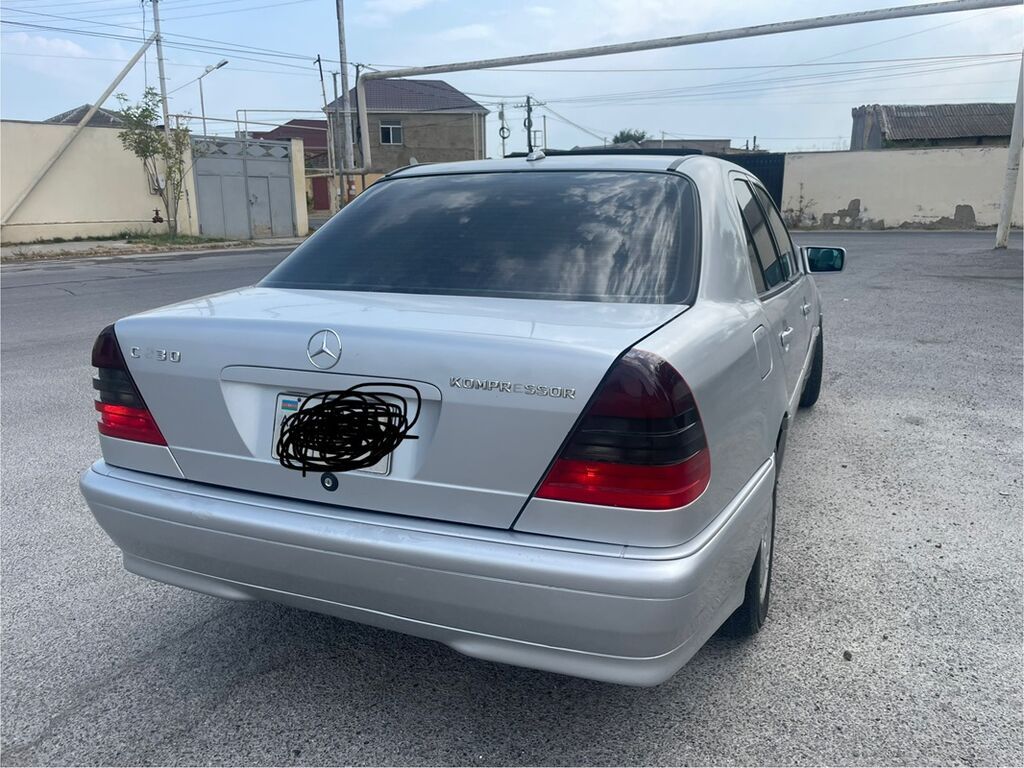 Mercedes-Benz C 230: 2.3 l Sedan — Avto, Digah (3)