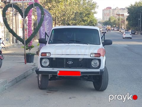 LADA (VAZ) Niva, 1.7 L, 1988 il, 260 000 km