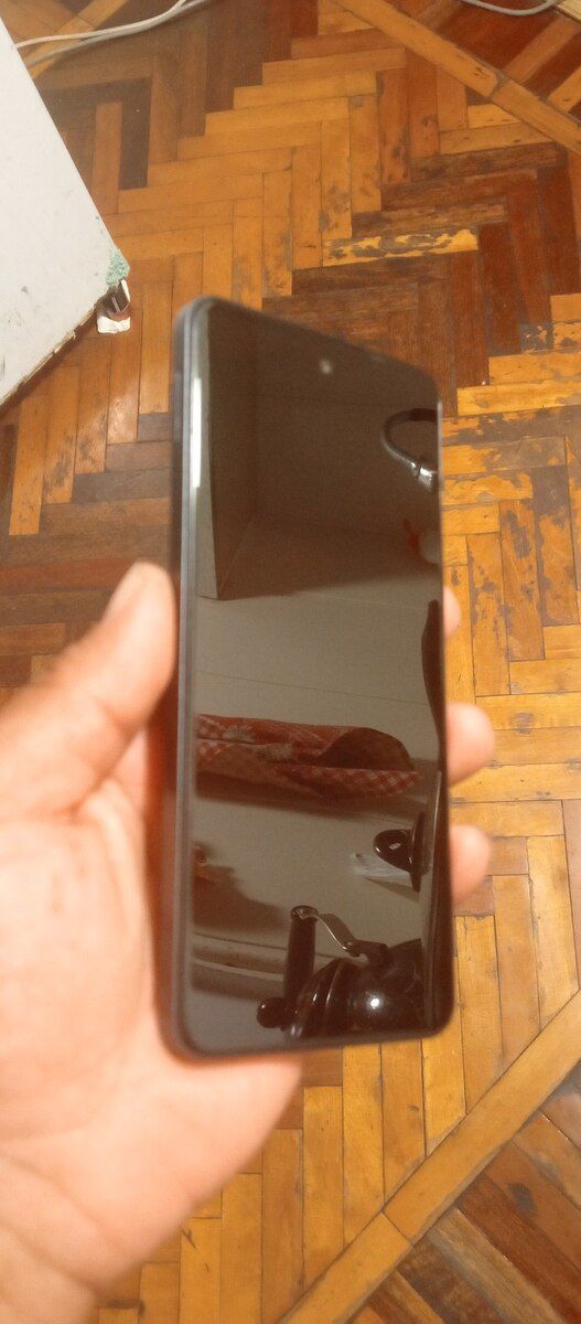 Tecno Spark Go 2024 Gravity Black 128GB/4GB — Smartfonlar, Bakı (3)