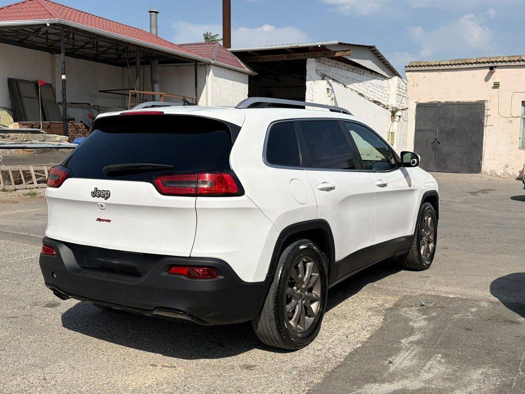 Jeep Cherokee, 2.4 L, 2016 il, 188 000 km — Avtomobillər, Bakı (6)