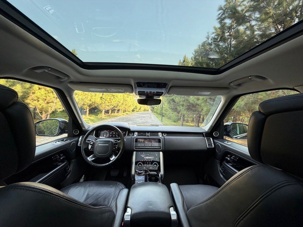 Land Rover Range Rover, 3.0 L, 2018 il, 126 700 km — Avtomobillər, Bakı (12)