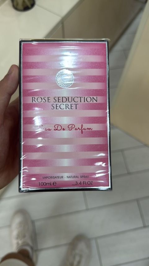 Rose Seduction Secret – Eau De Parfum, 100 ml (3.4 fl. oz) — Bakı