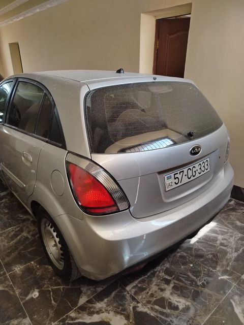 KIA Rio, 2011 il — Gəncə