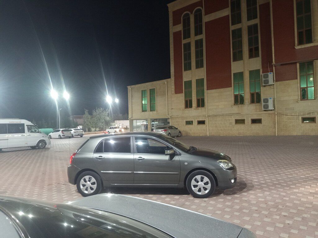 Toyota Corolla, 1.4 L, 2005 il, 306 000 km — Avtomobillər, Şirvan (3)