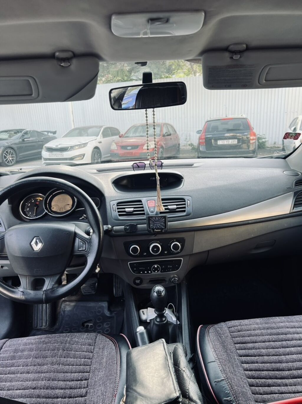 Renault Megane Estate (universaI) – gümüşü rəng Texniki və daxili — Avto, Bakı