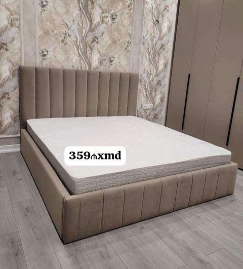 Müasir dizaynlı yumşaq başlıqlı çarpayı və döşək dəsti. - Başlıq — Bakı