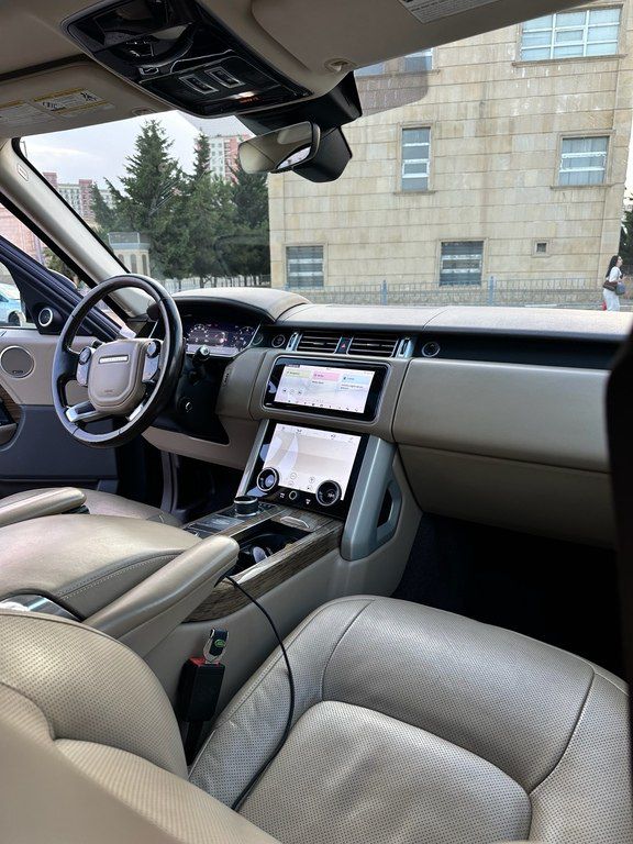 Land Rover Range Rover, 3.0 L, 2018 il, 176 000 km — Avtomobillər, Bakı (10)