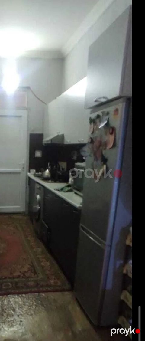 Metbex beleli.3metirden birez cox. aspirator.moyka. qaz peci