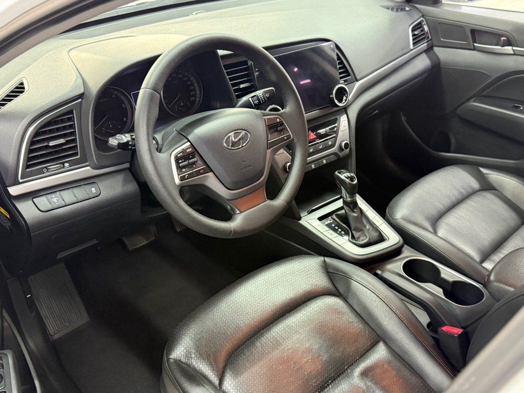Hyundai Avante, 1.6 L, 2016 il, 210 000 km — Avtomobillər, Bakı (10)