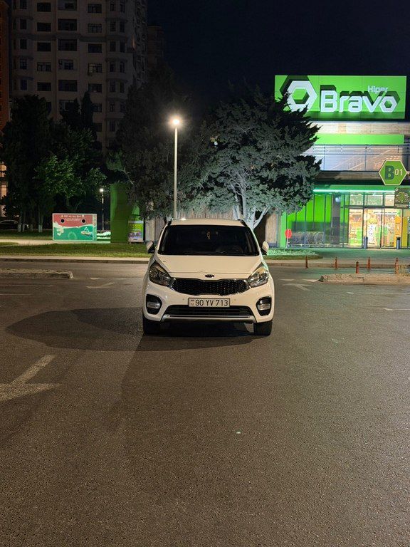 Kia Carens, 1.7 L, 2017 il, 285 000 km — Avtomobillər, Bakı (4)