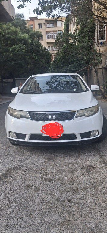 Kia Cerato, 1.6 L, 2011 il, 490 000 km — Avtomobillər, Bakı